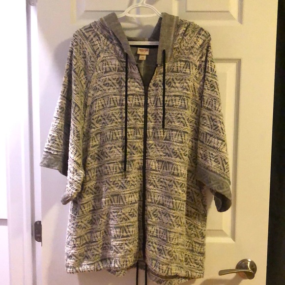 Poncho - Picture 1 of 1